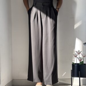 Black High-Waist Pleated Premium Wide-Leg Trousers
